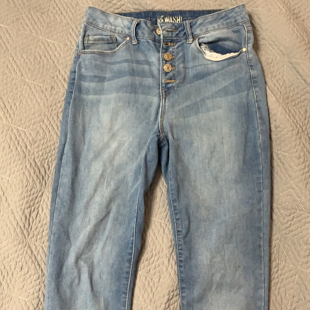 Jeans 4 buttons rewash brand size 3